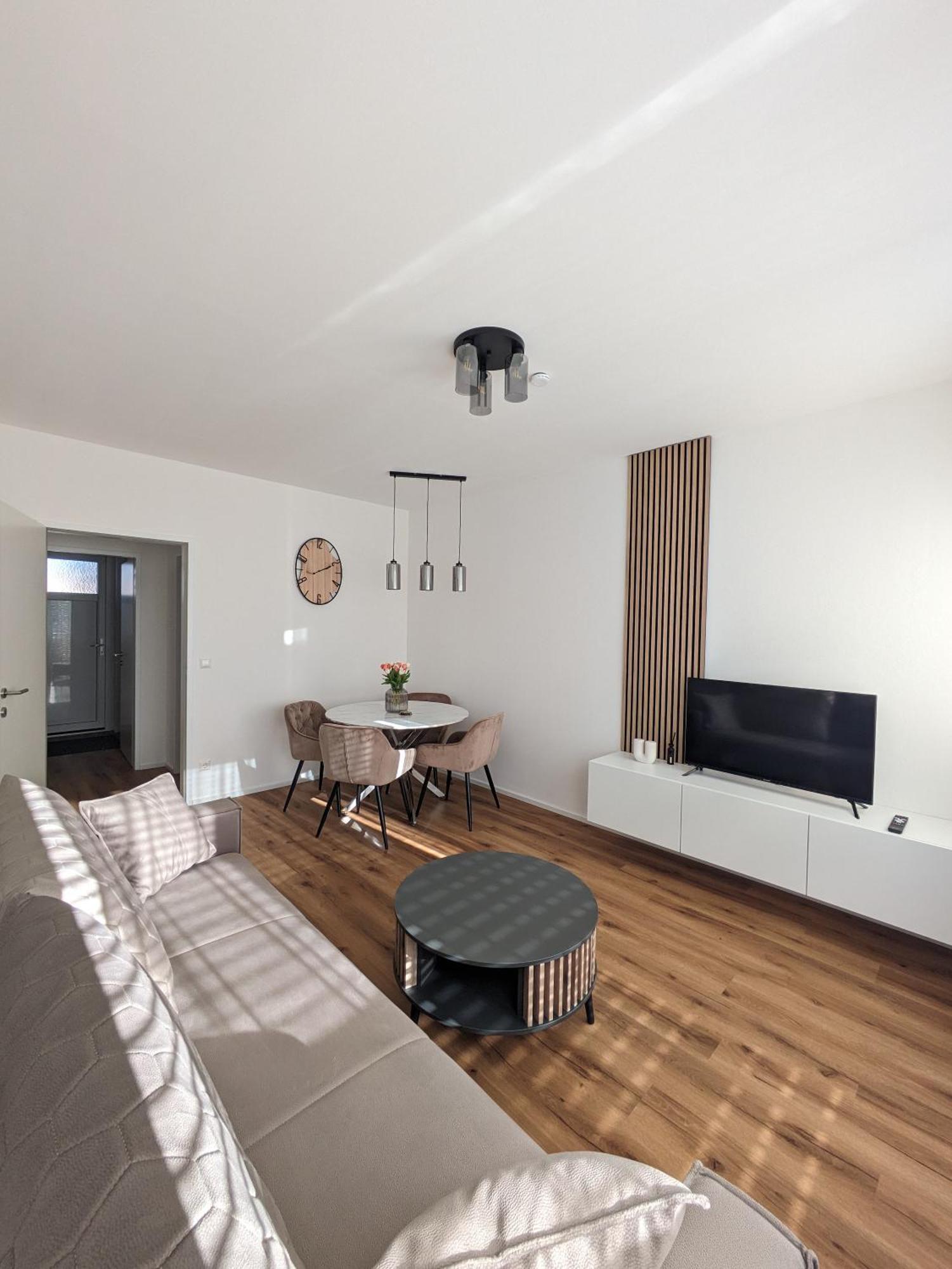Charmante Ferienwohnung In فيلاخ المظهر الخارجي الصورة